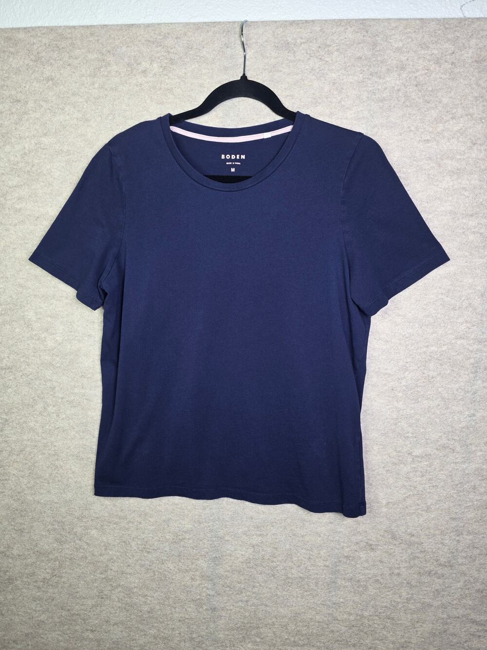 Boden, Quiet Luxury Navy Blue Short Sleeve Crewneck T-Shirt Medium